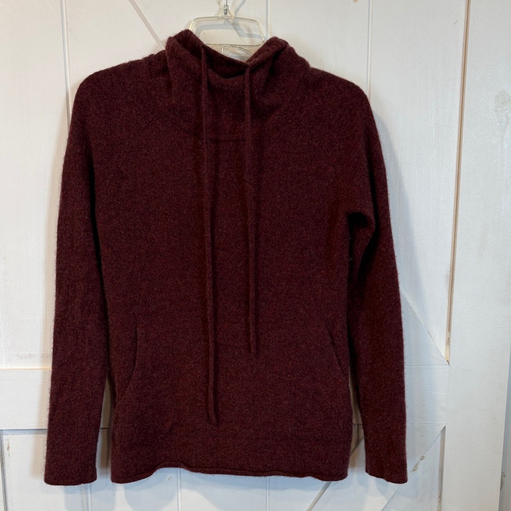 Athleta Burgundy Cashmere Top